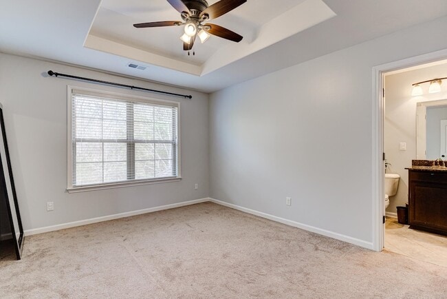 Building Photo - 8764 Brunswick Forest Dr