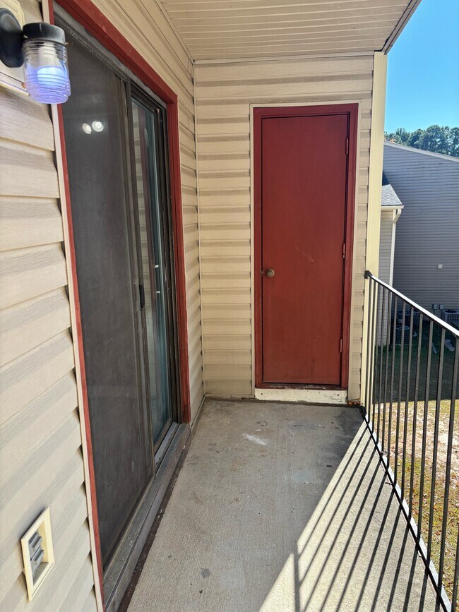 Building Photo - 6376 Applecross Ave