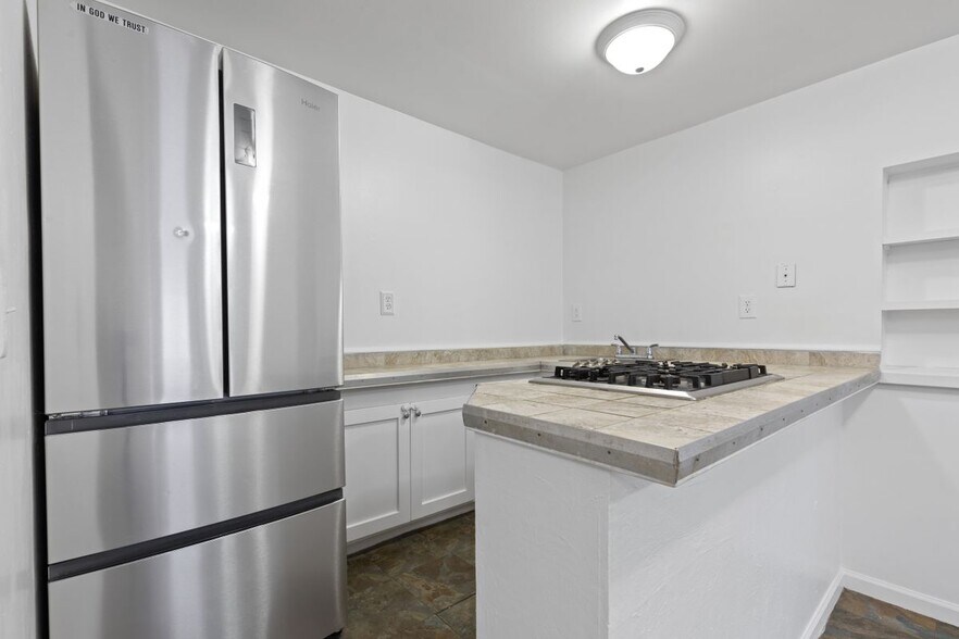 Building Photo - 366 E Post Oak Crossing SW