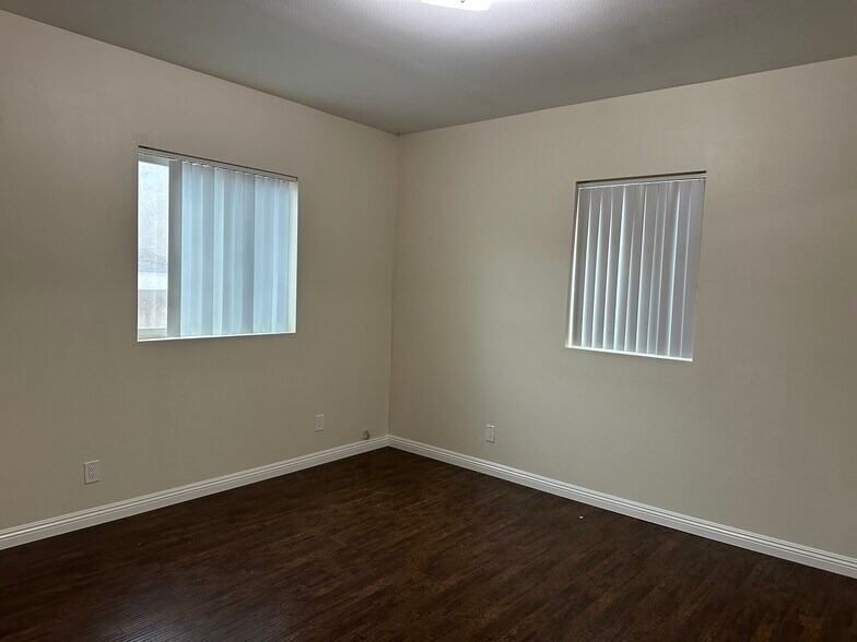 Building Photo - 14343 Tiara St