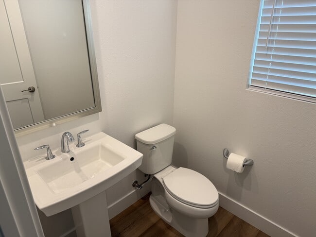 Building Photo - 2928 Liscum St