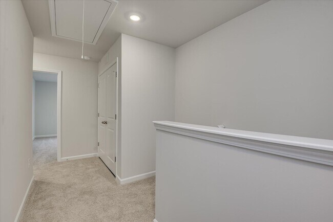 Building Photo - 1040 Quaint Parish Cir