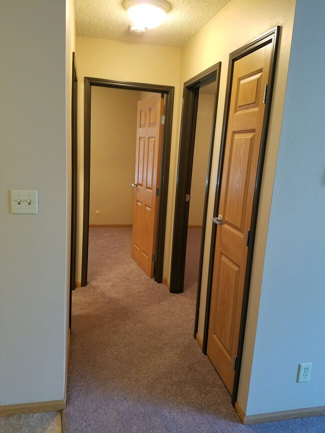 Ashland Apartments 1500 3rd Ave SW Watertown SD 57201 Apartment Finder