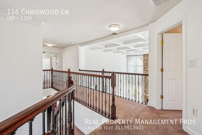 Building Photo - 116 Chriswood Ln