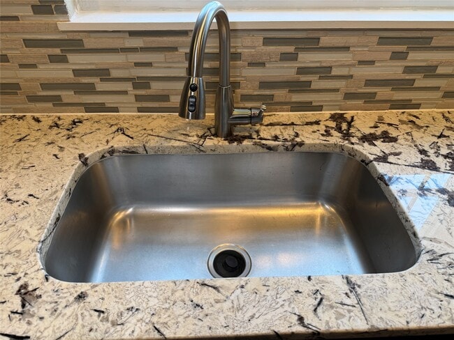 Building Photo - 10428 Hammerly Blvd