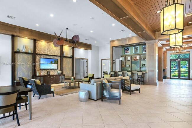 Building Photo - 4001 Cascada Cir