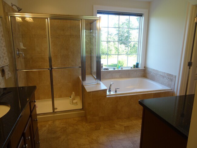 Building Photo - 112 Wilder Wy