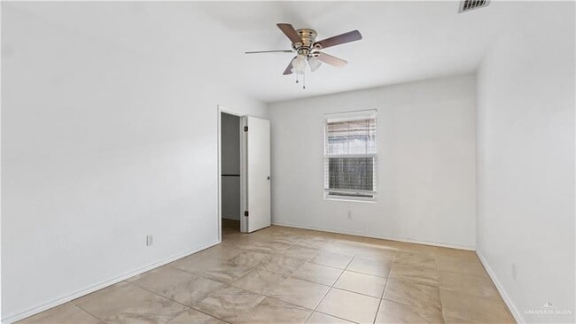 Building Photo - 3305 Jay Ave