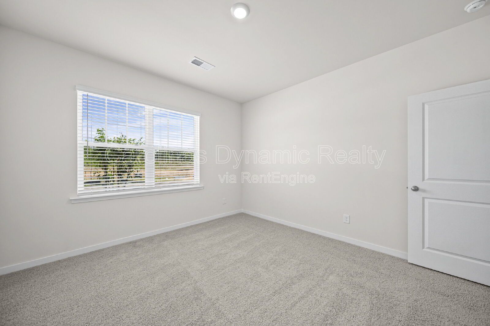 Building Photo - 500 Blackpool Ct