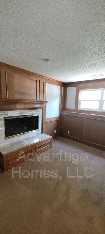 Building Photo - 13024 S Trenton St