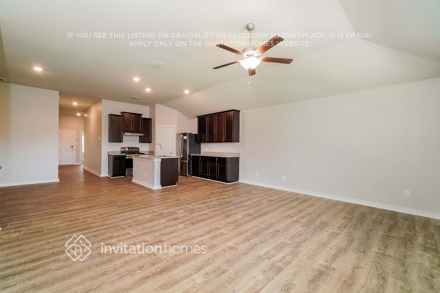 Building Photo - 6952 Cetera Way