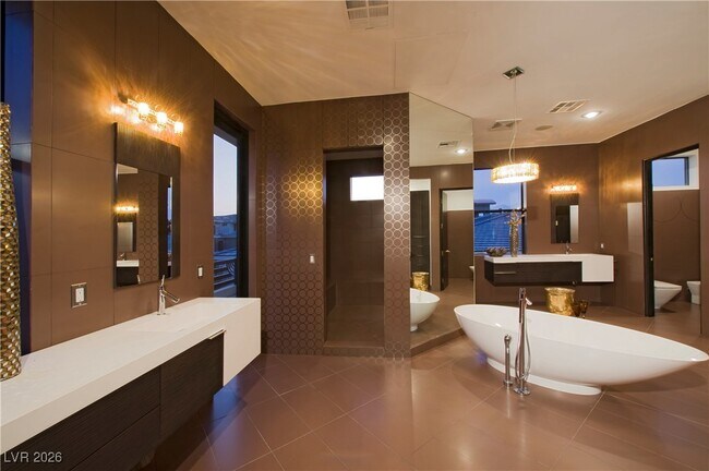 Building Photo - 7418 Yonie Ct