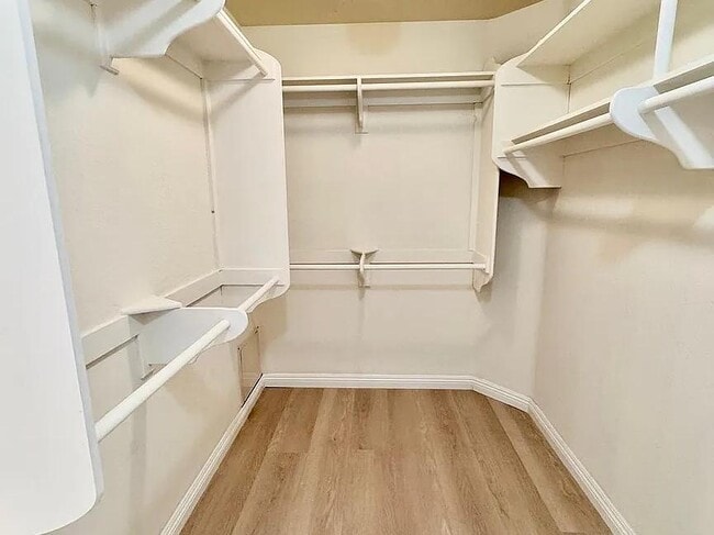 Building Photo - 5328 Natasha Ct