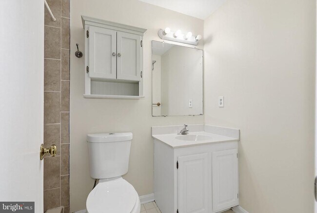 Building Photo - 3931 Tallow Tree Pl