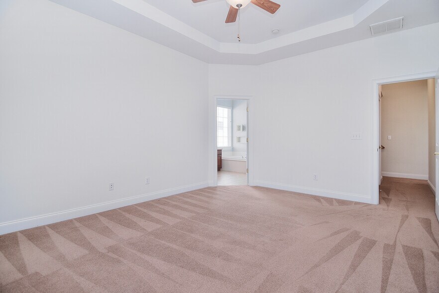 Building Photo - 7819 Chaddsley Dr