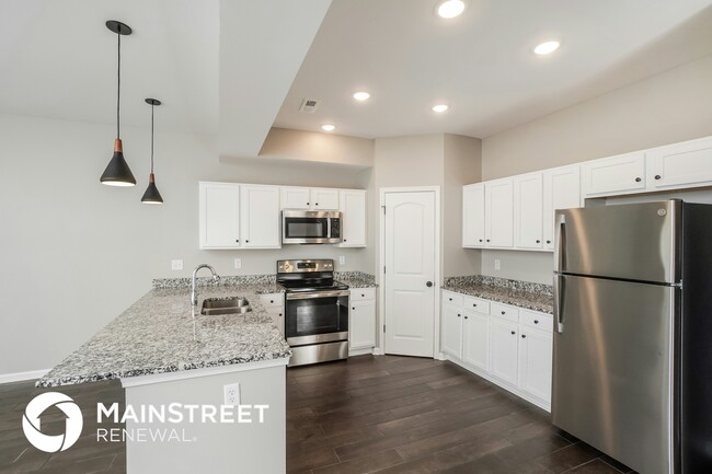 Building Photo - 2083 Paddle Wheel Dr
