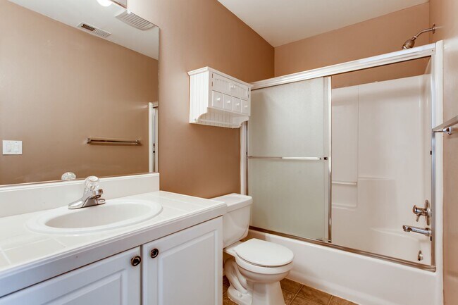 Building Photo - 16940 SW Kattegat Dr