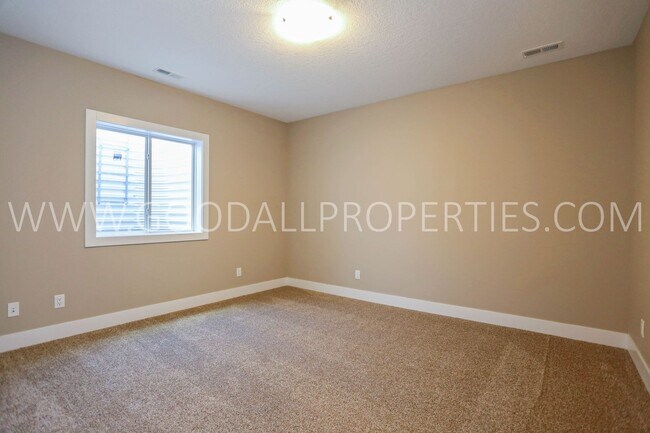 Building Photo - 16726 Wilden Dr