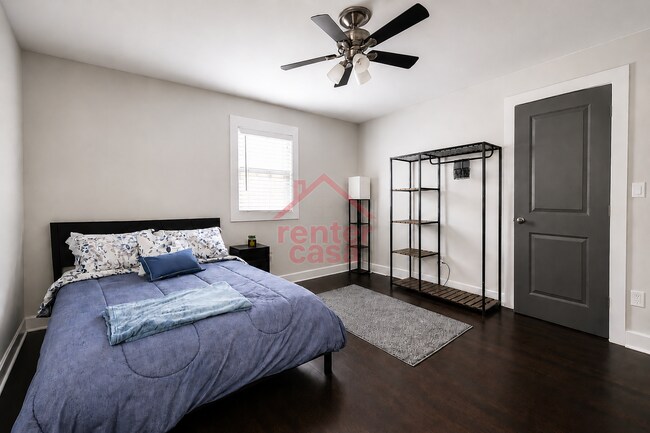Building Photo - The Bouldercliff | Stylish & Convenient Atlanta Room: All-Inclusive Living!