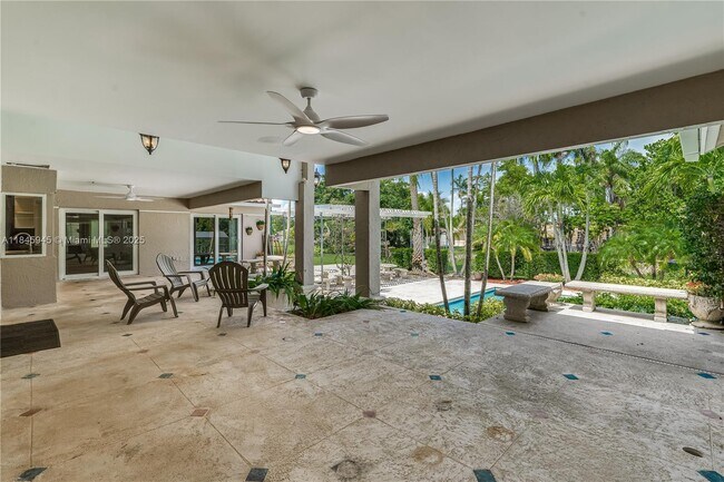 Building Photo - 17494 SW 83rd Ct