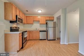 Building Photo - 7 Heritage Ct