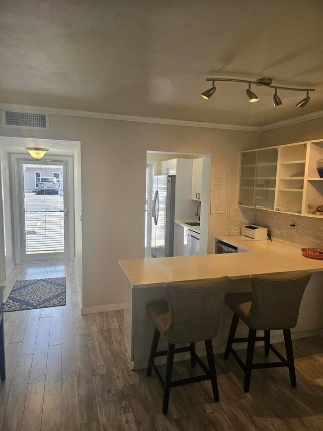 Building Photo - 1461 S Ocean Blvd