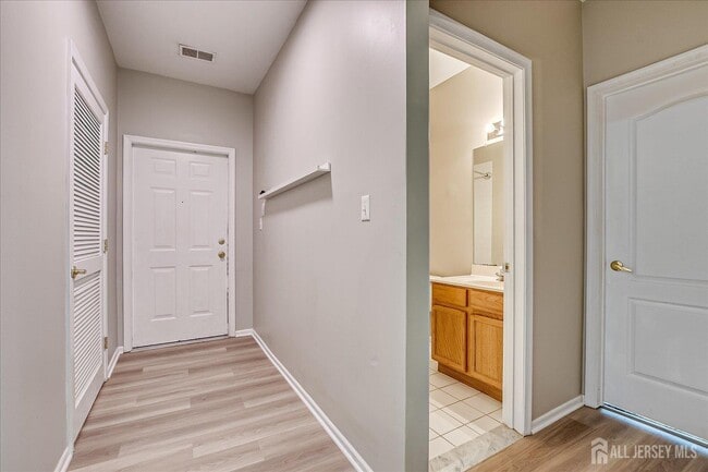 Building Photo - 311 Coppola Dr