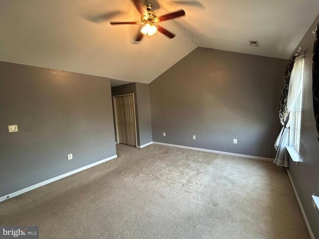 Building Photo - 13220 Willow Point Dr