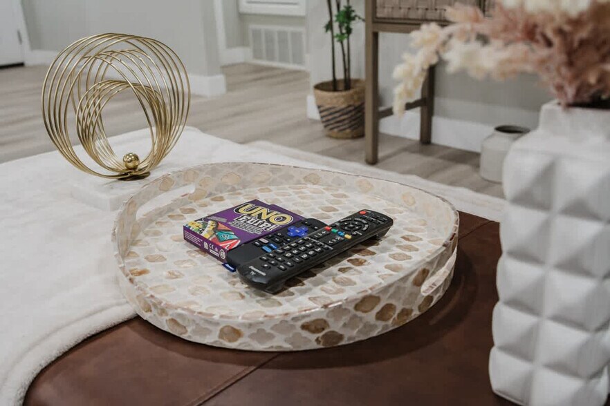 Building Photo - 9827 San Diego St