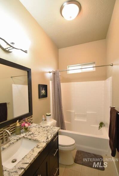 Building Photo - 1193 E Lone Shore Dr