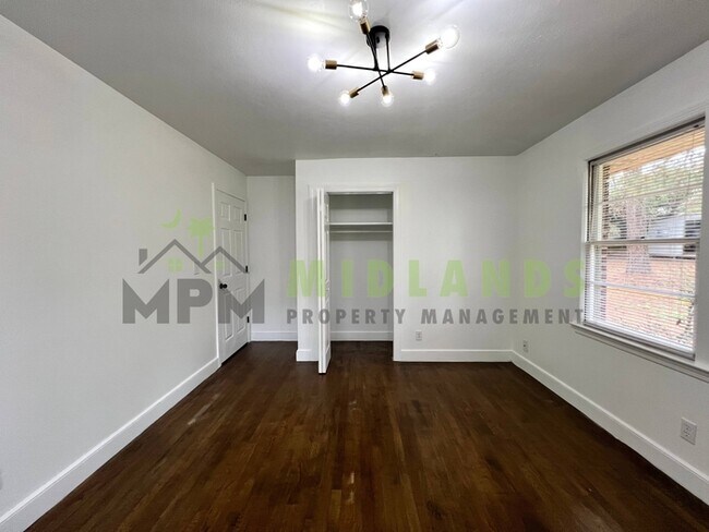 Building Photo - 1545 S Beltline Blvd