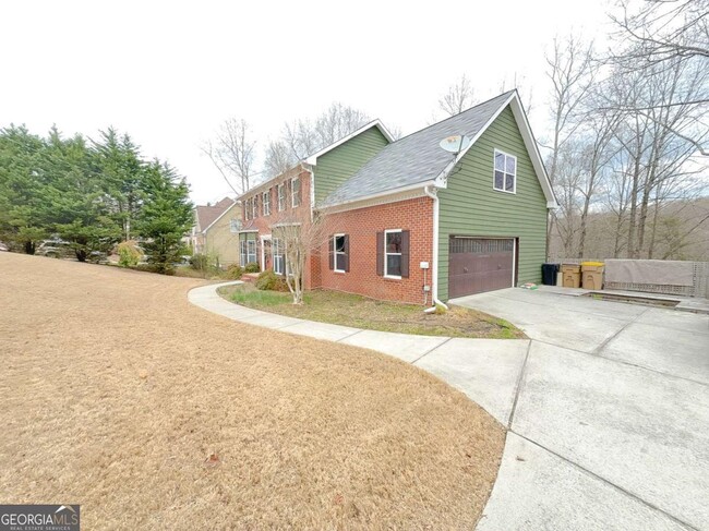 Building Photo - 2845 Stratfield Ct