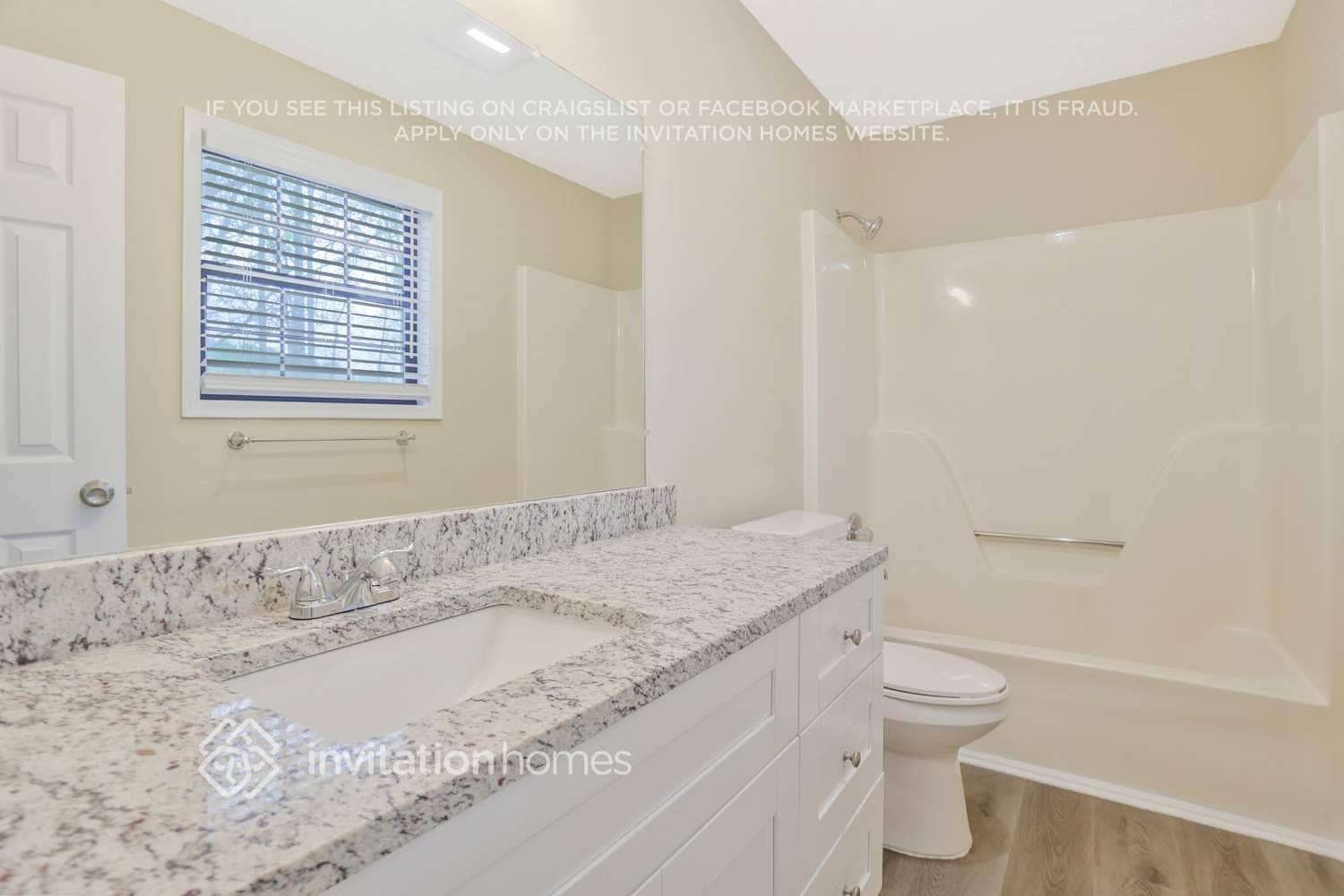 Building Photo - 350 Edna Dr