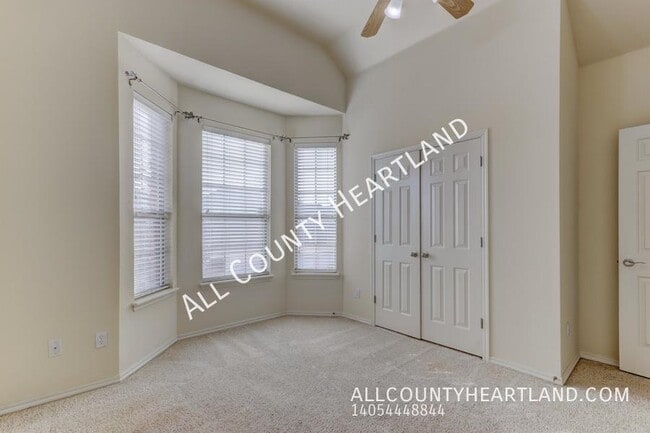 Building Photo - 15813 Traditions Blvd