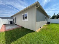 Building Photo - 706 N 29th Ave