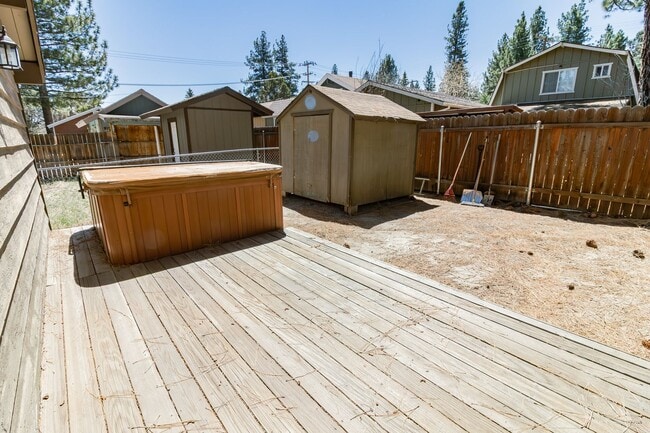 Building Photo - Cozy Home for Rent in Big Bear City