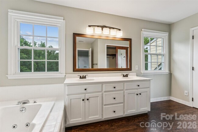 Building Photo - 6209 Padget Parrish Ct