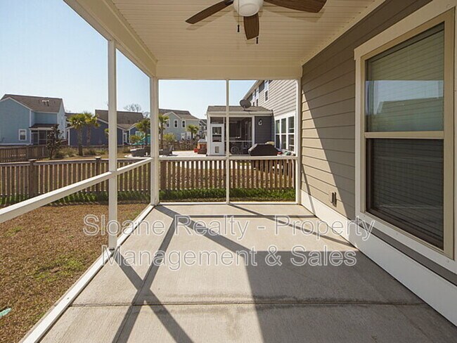 Building Photo - 2874 Stonestown Dr