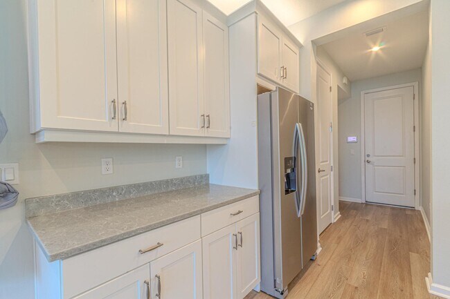 Building Photo - 10696 SW Estella Ln