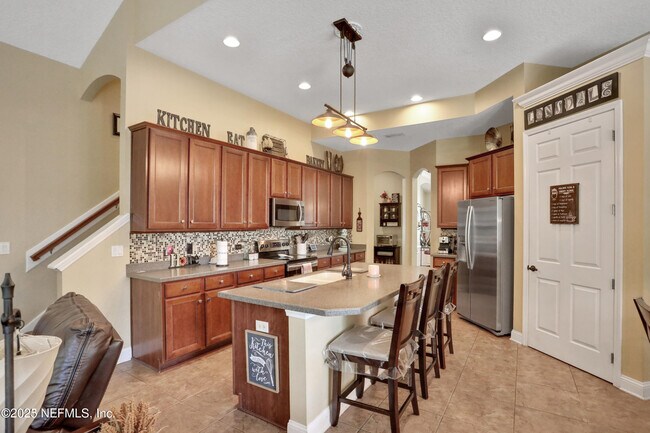 Building Photo - 8000 Hampton Park Blvd E