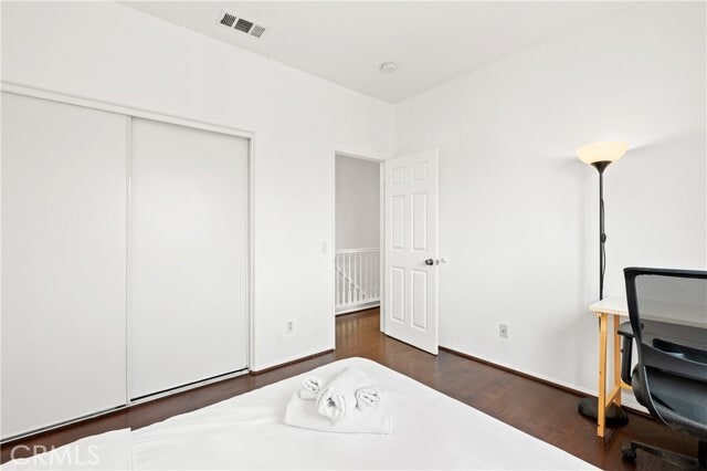 Building Photo - 22421 Hawthorn Ave