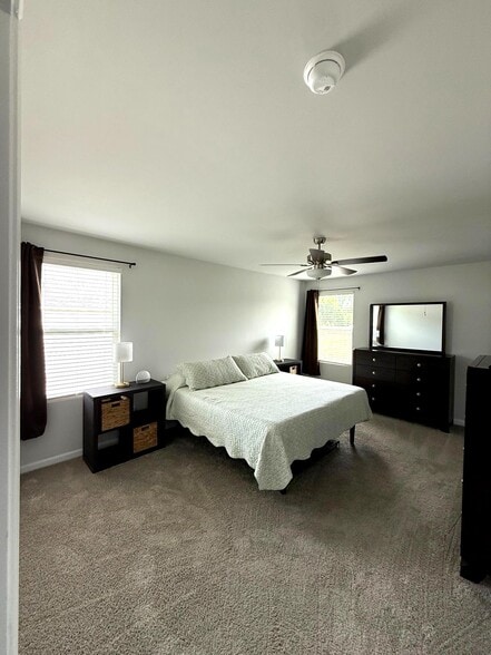 Master Bedroom - 255 Fire Ln