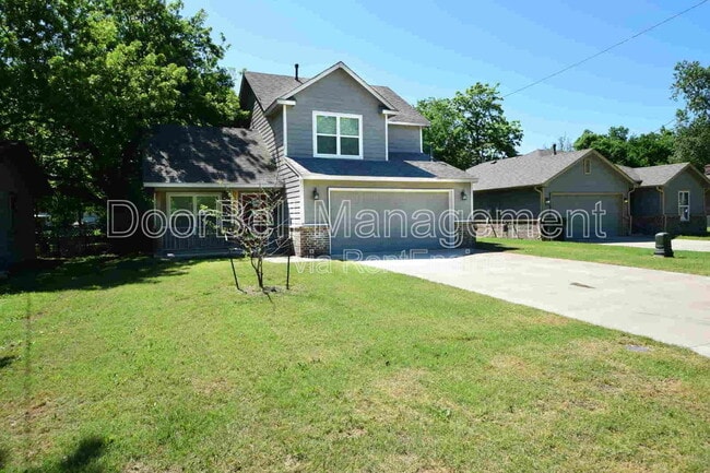 Building Photo - 512 S Haynie St