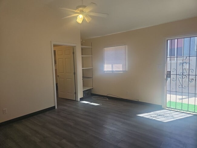 Building Photo - READY TO MOVE IN- MUST SEE - TWO CAR OFF STREET PARKING SPOTS AND UTILITIES PAID
