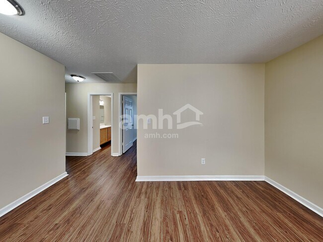 Building Photo - 12024 Seahawks Ln