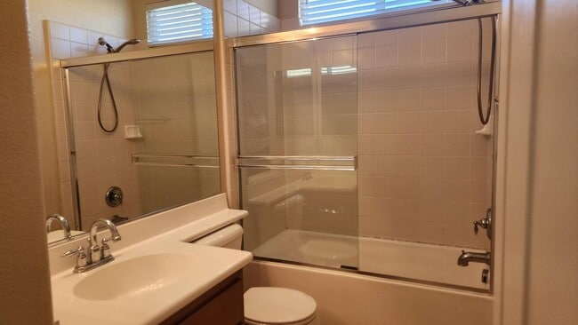 Building Photo - 1207 Palmas Ridge