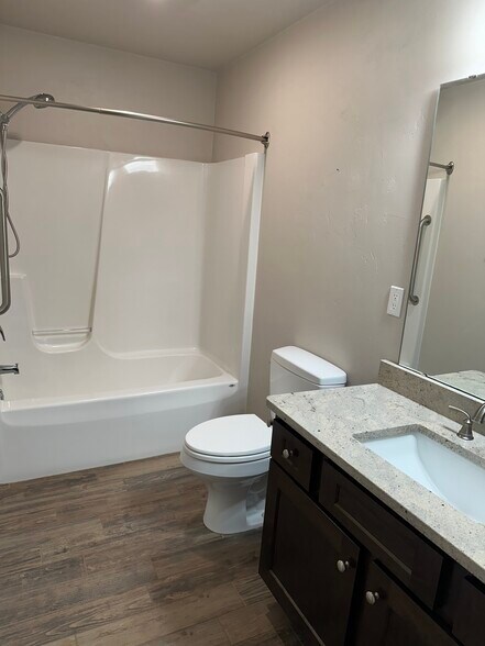 Building Photo - 3403 Cimarron Ct