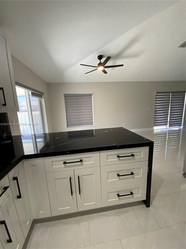Building Photo - 30162 SW 159th Ave