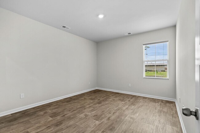 Building Photo - 1221 American Shad St