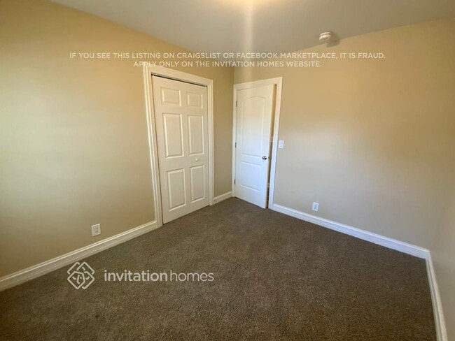 Building Photo - 925 Miller Ave
